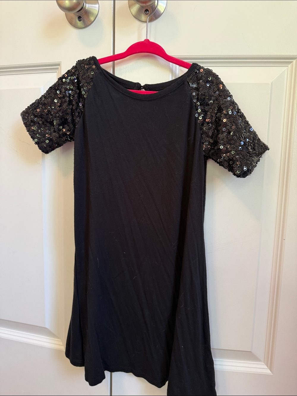 Harper Canyon Black Short Sleeve Sequin Accent Top